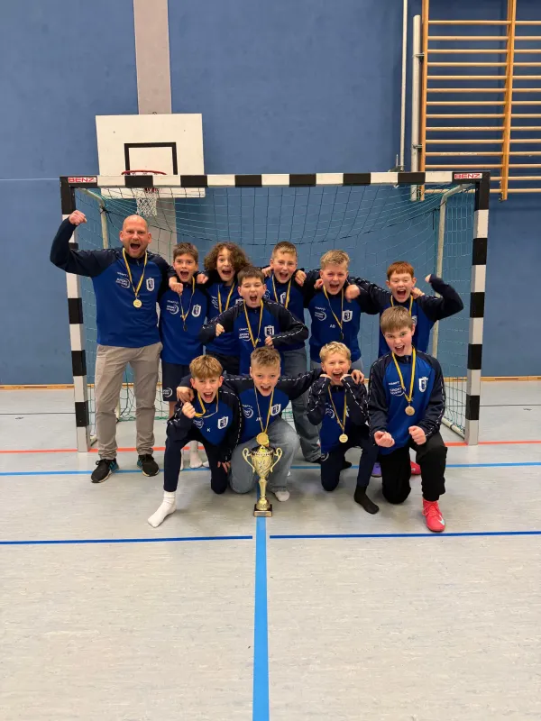 Erfolgreiche Hallenturniere für die D1-Junioren des VfR Bad Lobenstein