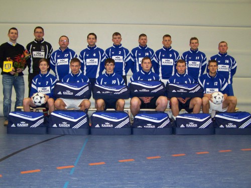 Neue Teamtaschen für Männerlandesklassenmannschaft