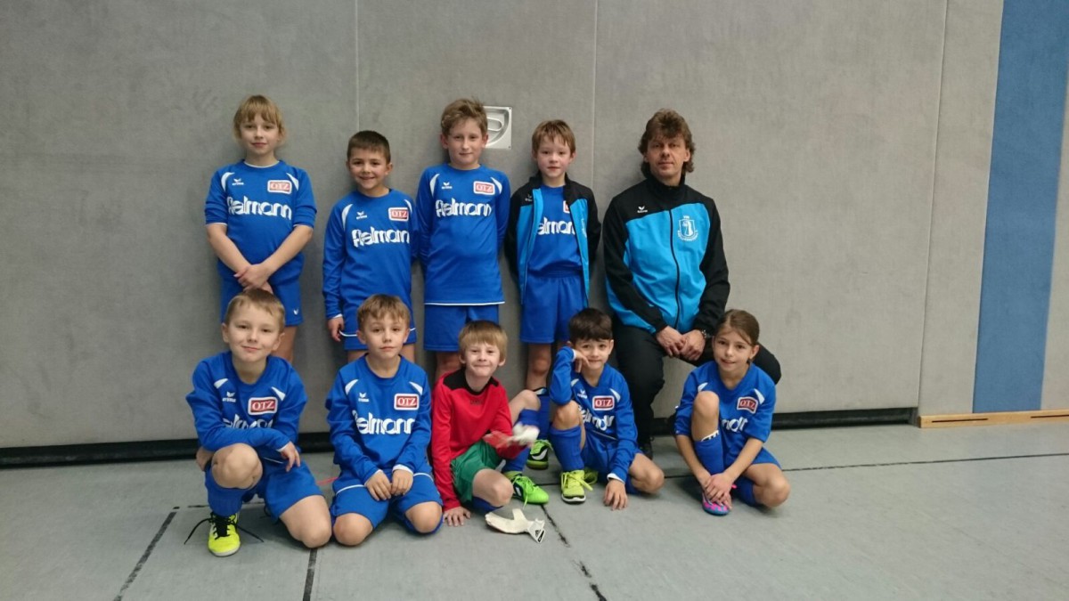 F-Junioren spielen stark und scheitern knapp