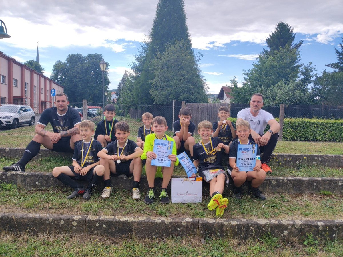 E-Junioren erreichen tollen 2. Platz beim Griesson Cup