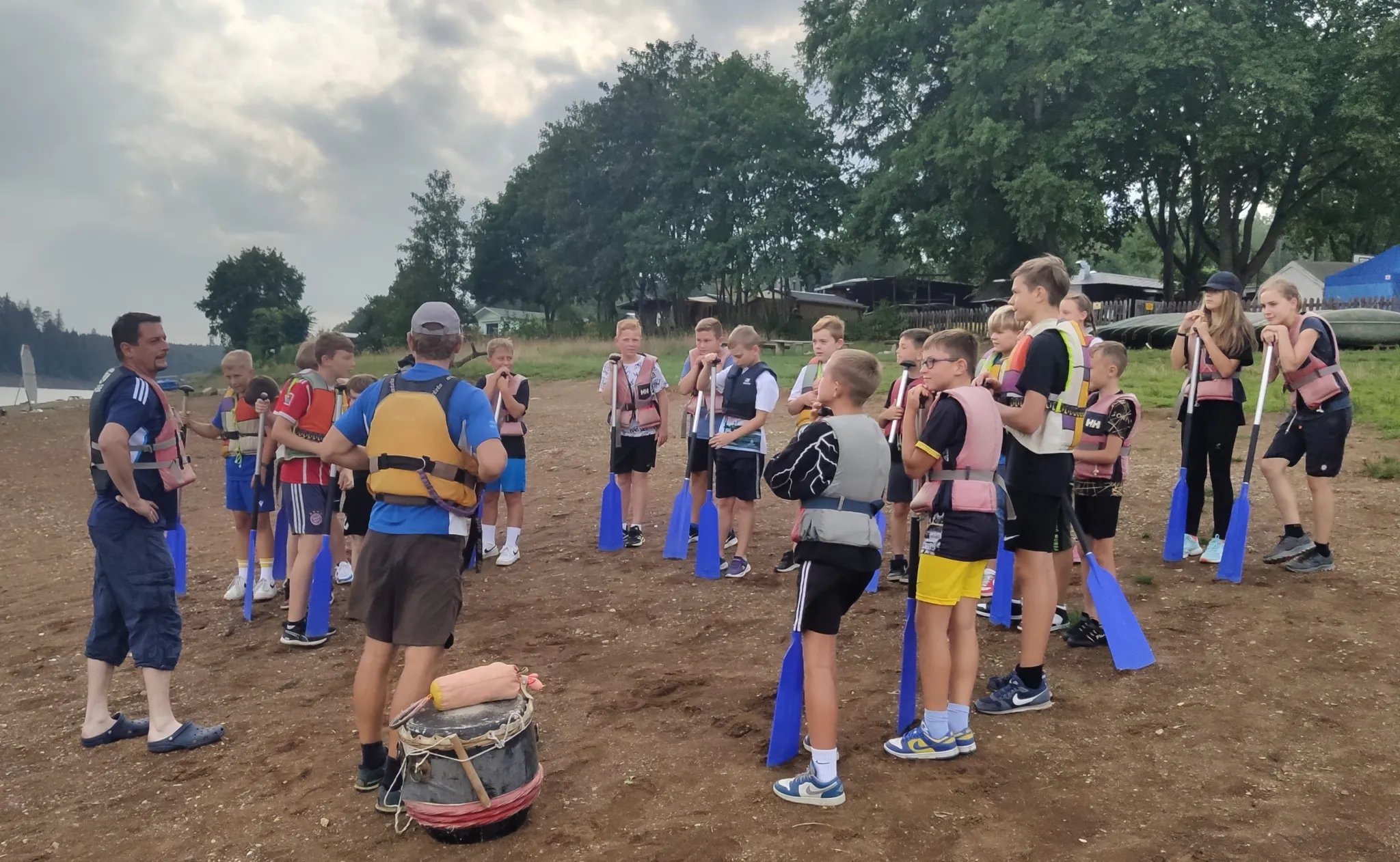 Teambildung auf dem Stausee