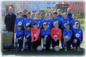 Starke Unterstützung - neue Trikots für unser Team der D2