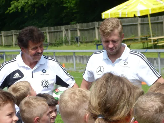 VEREINSFEST 2016 - Das DFB Mobil ist da